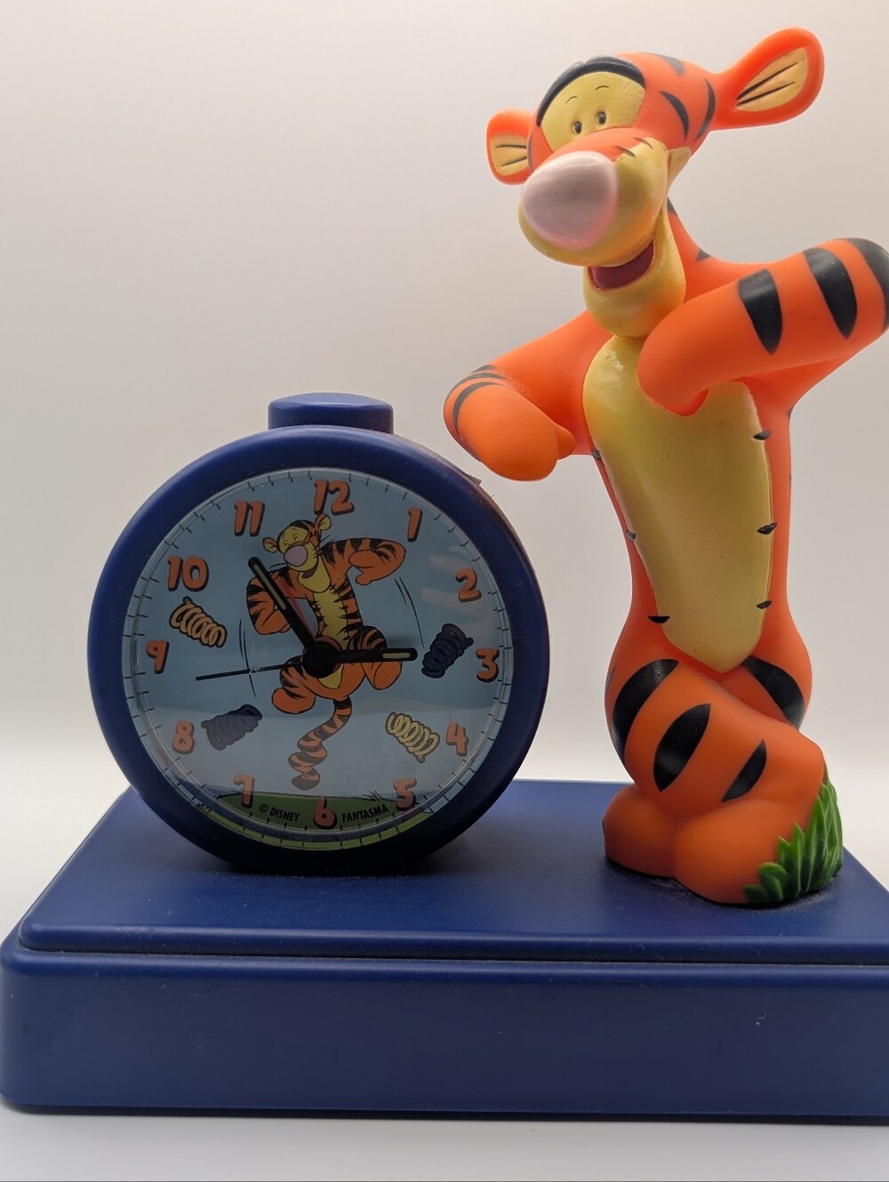 Vintage Disney Winnie The Pooh Tigger Talking Alarm Clock By Fantasma Tested